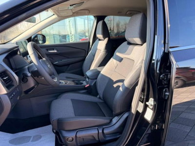 Nissan Qashqai 1.3 mhev N-Connecta 2wd 140cv (7)