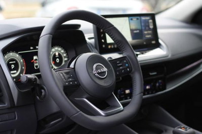 Nissan Qashqai 1.3 mhev N-Connecta 4wd 158cv xtronic (7)