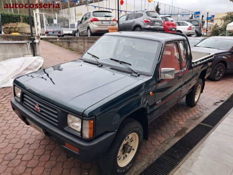 Mitsubishi L200 2.5 TD 4WD Club Cab Pick-up