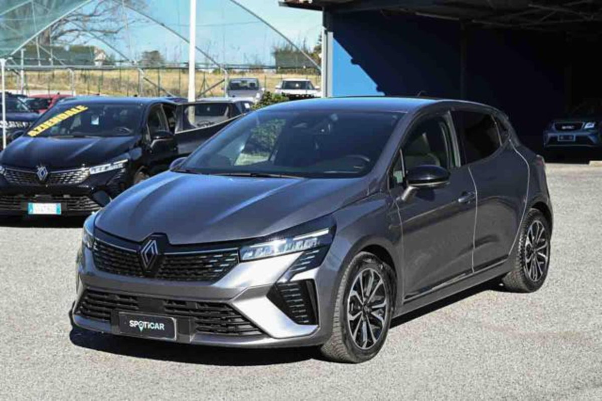 Renault Clio TCe 90 CV 5 porte Techno