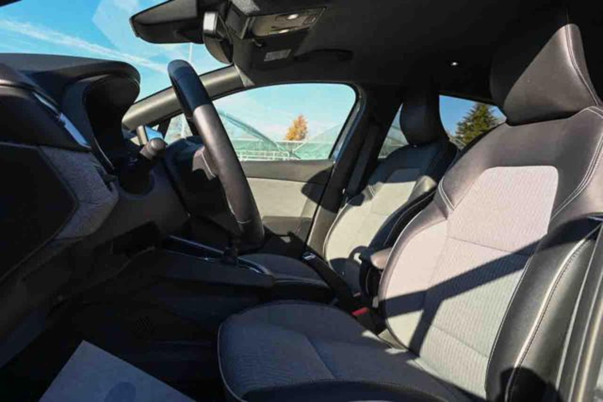 Renault Clio TCe 90 CV 5 porte Techno (10)