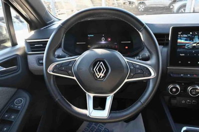 Renault Clio TCe 90 CV 5 porte Techno (16)
