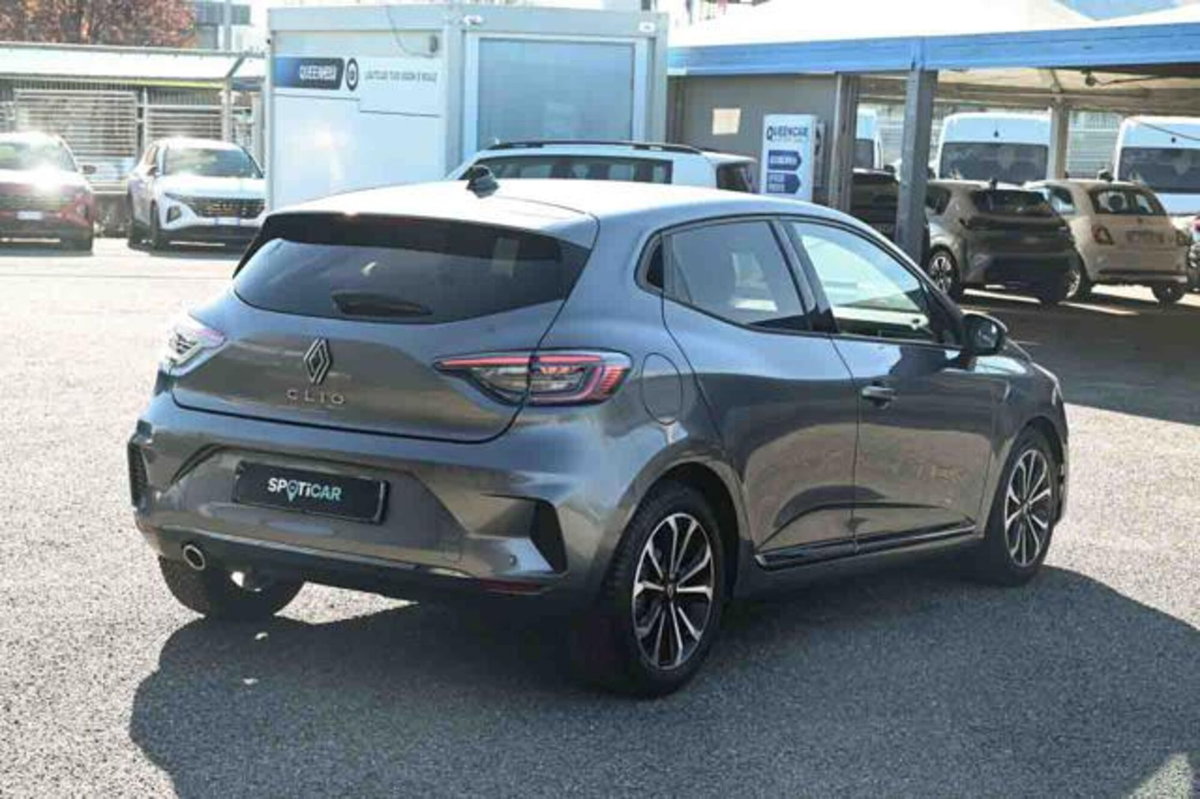 Renault Clio TCe 90 CV 5 porte Techno (3)