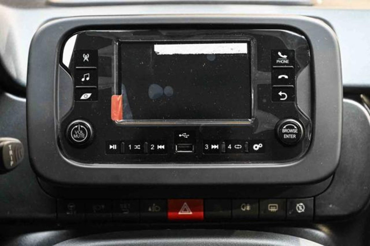 Fiat Panda 1.0 firefly hybrid s&s 70cv 5p.ti (14)