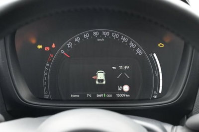 Toyota Aygo X 1.0 VVT-i 72 CV 5 porte Limited Air (16)