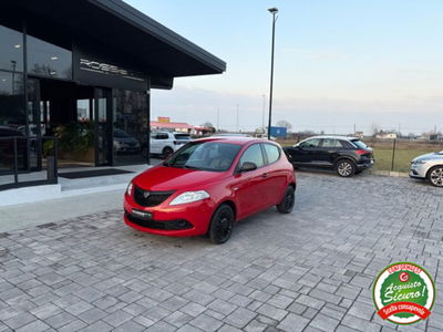 Lancia Ypsilon 1.0 FireFly 5 porte S&S Hybrid Ecochic UnYca usata