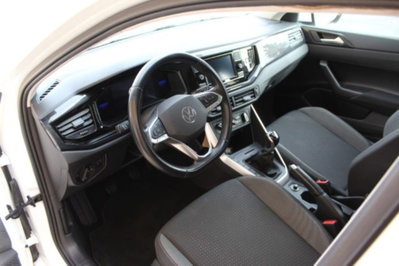 Volkswagen Taigo 1.0 tsi Life 95cv (7)