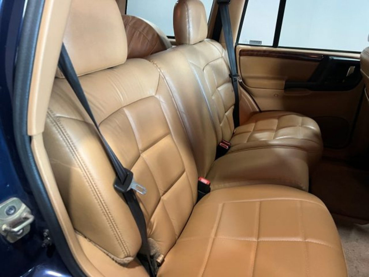 Jeep Grand Cherokee 2.5 TD 4WD Selec-Trac Limited (10)