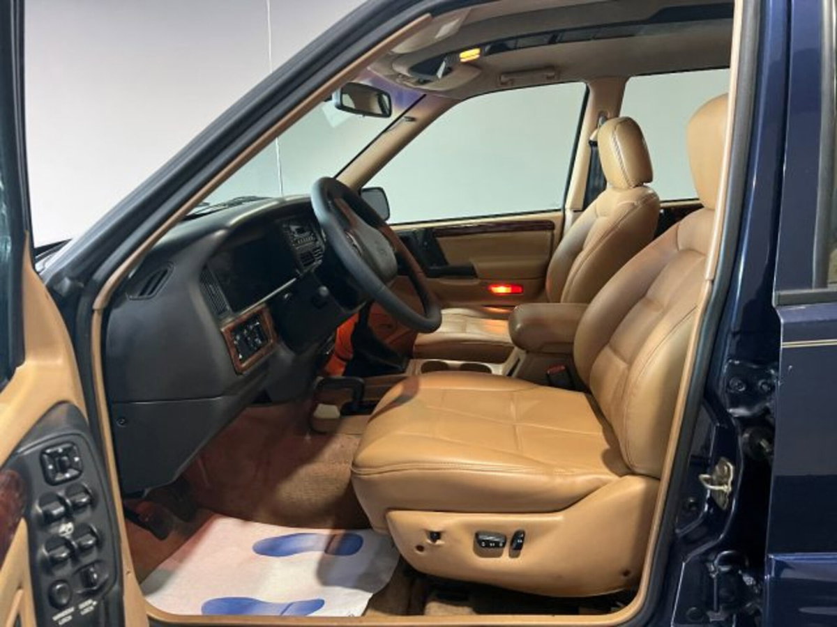Jeep Grand Cherokee 2.5 TD 4WD Selec-Trac Limited (7)