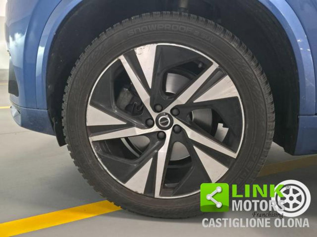 Volvo XC90 B5 (d) AWD Geartronic 7 posti R-design (11)