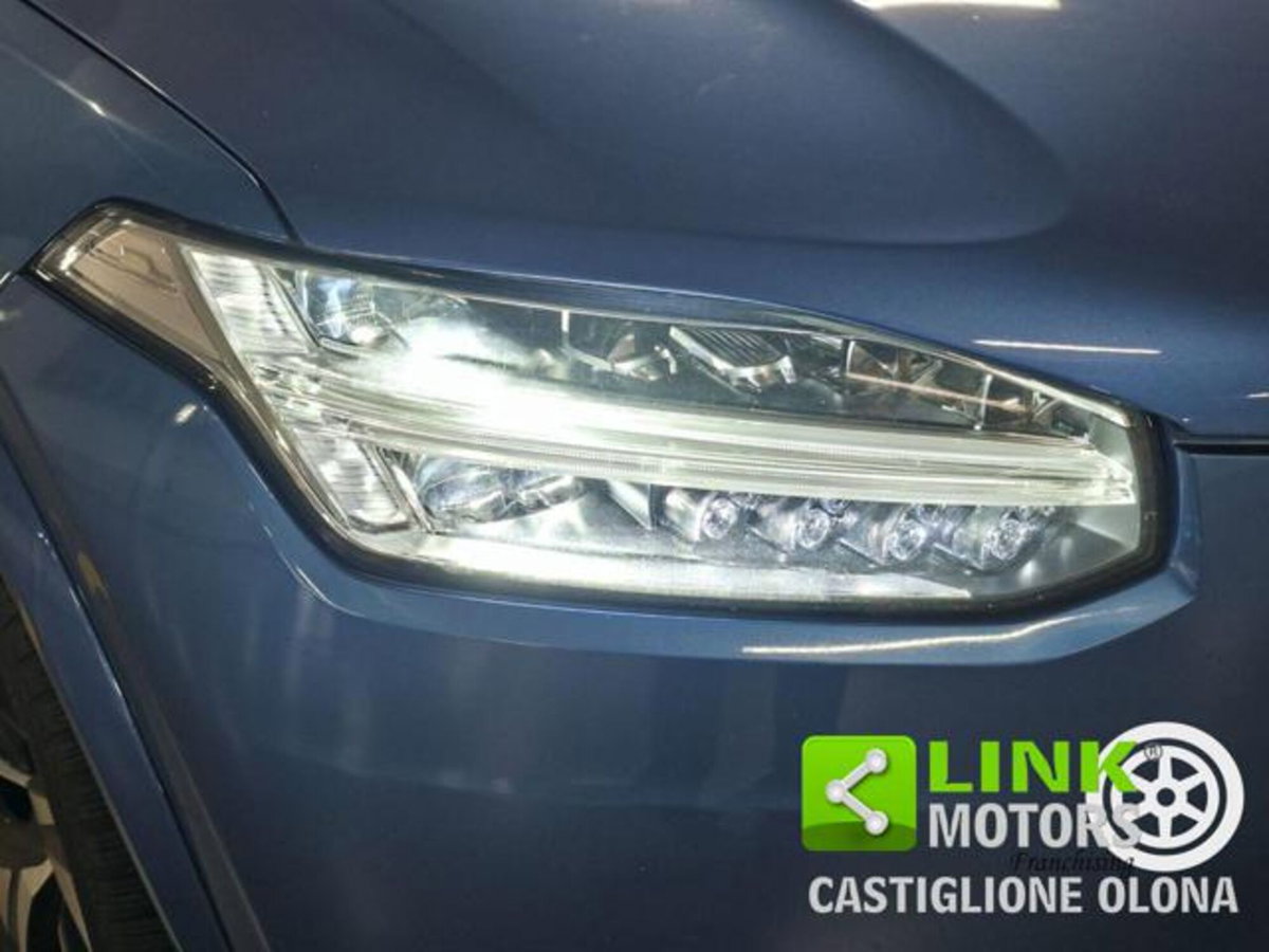 Volvo XC90 B5 (d) AWD Geartronic 7 posti R-design (14)