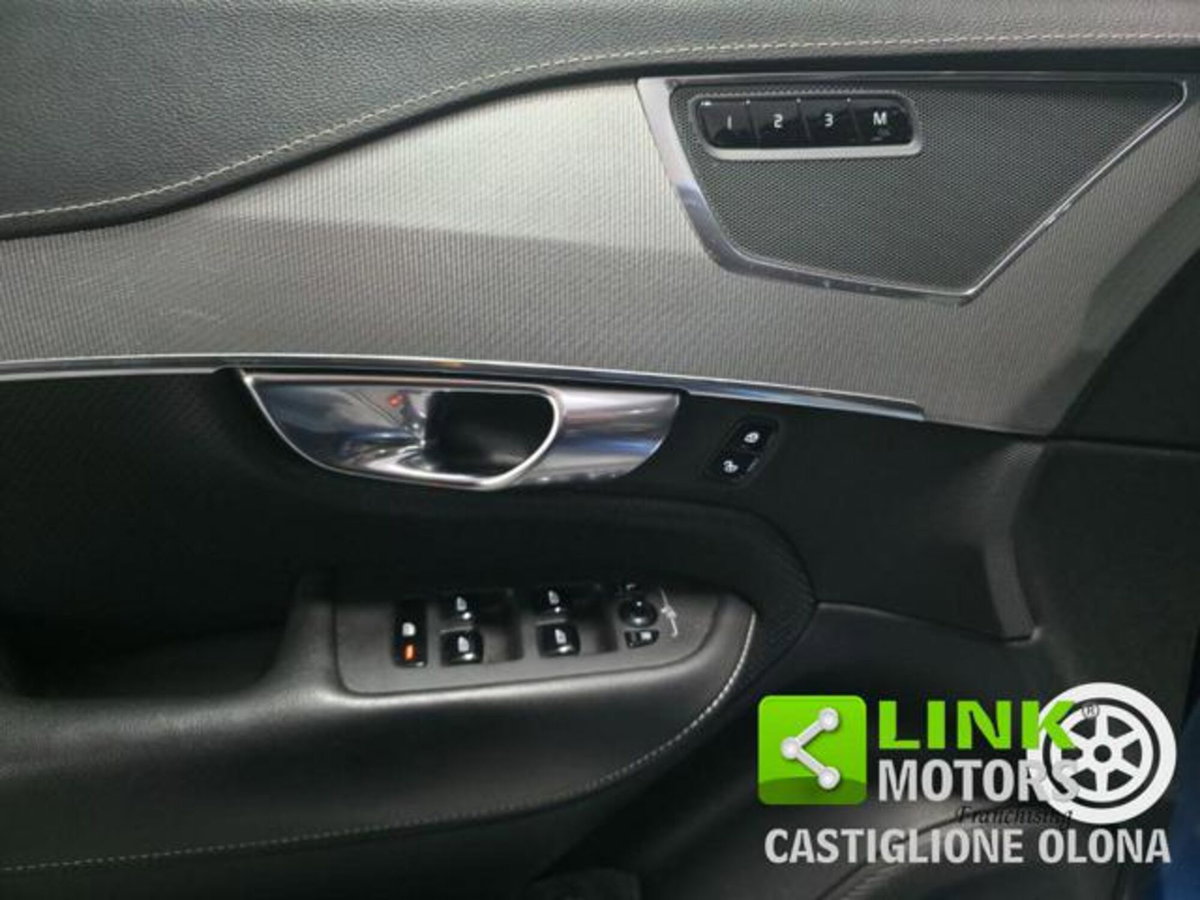 Volvo XC90 B5 (d) AWD Geartronic 7 posti R-design (15)