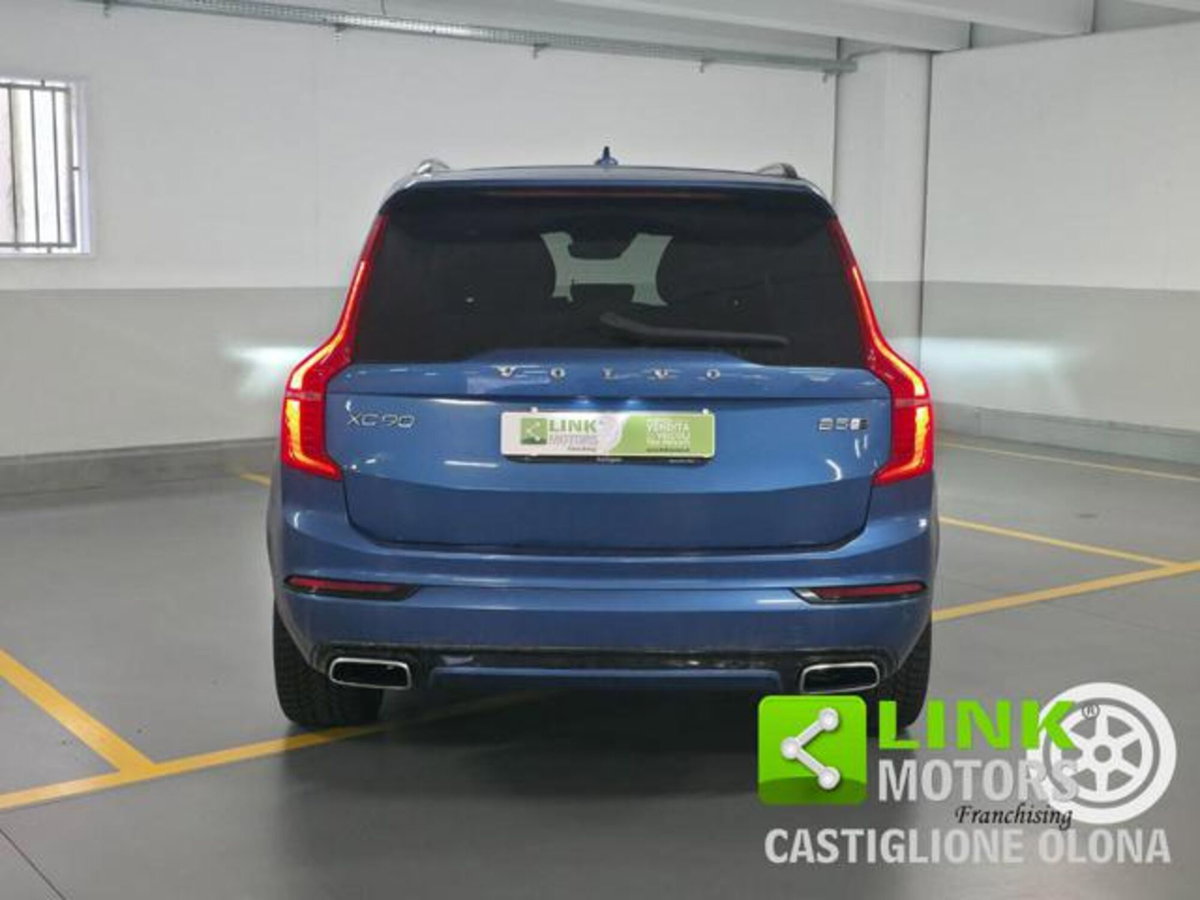 Volvo XC90 B5 (d) AWD Geartronic 7 posti R-design (5)