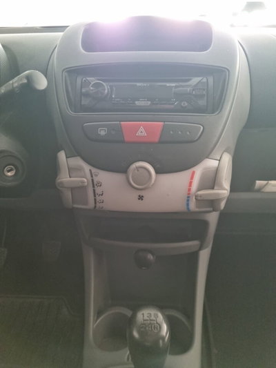 Peugeot 107 HDi 3p. Plaisir (11)