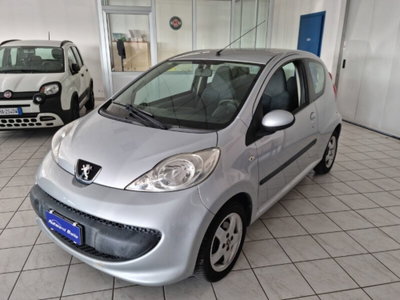 Peugeot 107 HDi 3p. Plaisir (3)