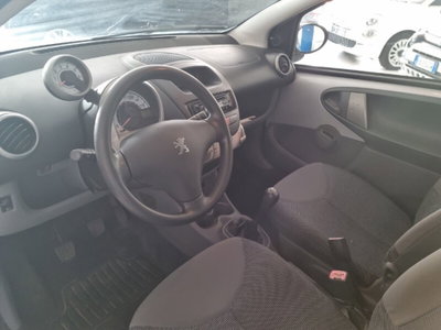 Peugeot 107 HDi 3p. Plaisir (8)