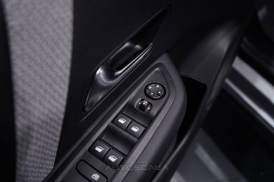 Citroen C4 1.2 puretech Max s&s 130cv eat8 (10)