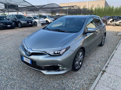 Toyota Auris 1.8 Hybrid Lounge usata