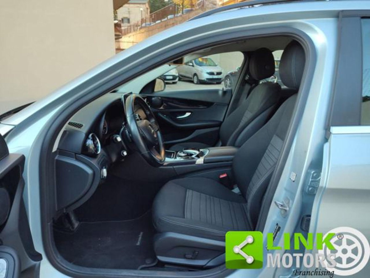 Mercedes-Benz Classe C Station Wagon 220 d Auto Executive (20)