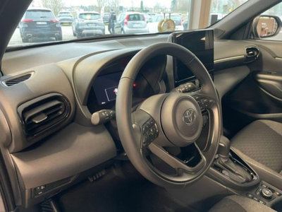 Toyota Yaris Cross 1.5 Hybrid 5p.E-CVT AWD-i Orange Edition (11)