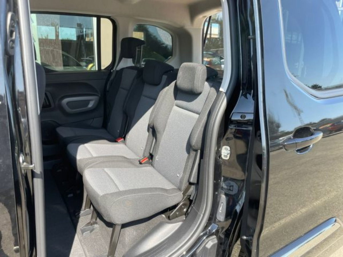 Toyota Proace City Verso City Verso 1.5D 100 CV S&S Short D Executive (10)