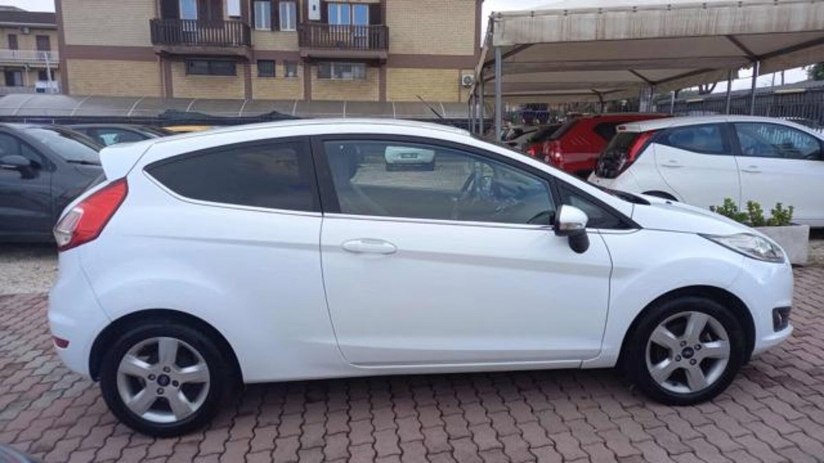 Ford Fiesta 1.5 TDCi 95CV 3 porte Titanium (7)