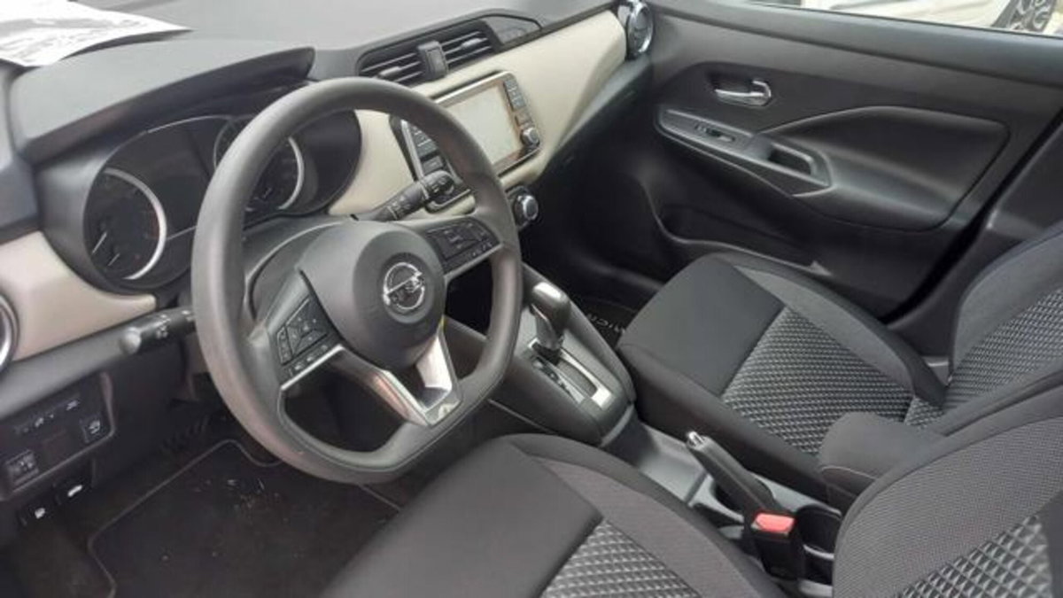 Nissan Micra IG-T 100 Xtronic 5 porte N-Tec (9)