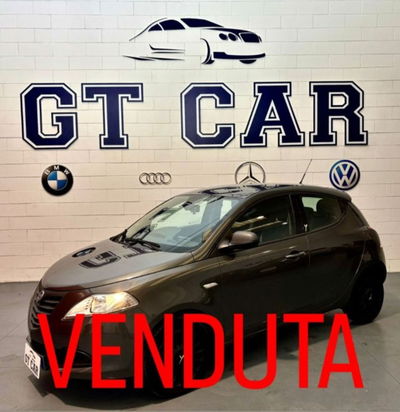 Lancia Ypsilon 1.2 69 CV 5 porte Platinum usata