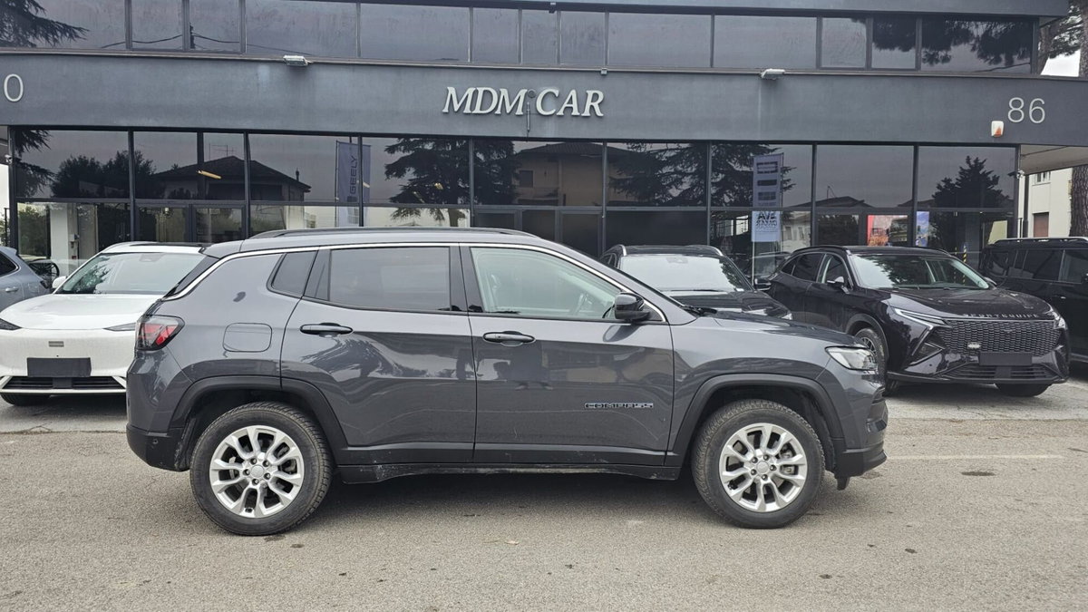 Jeep Compass 1.3 Turbo T4 2WD Limited (3)