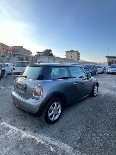 MINI Mini 1.4 16V One (55kW) (5)