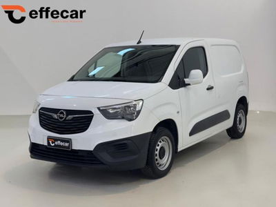 Opel Combo Furgone Cargo 1.2 Benzina 110CV S&S PC 650kg Edition usato