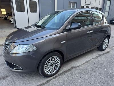Lancia Ypsilon 1.3 MJT 16V 95 CV 5 porte S&S Elefantino usata