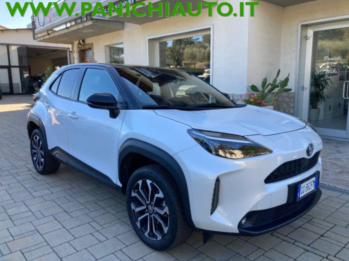 Toyota Yaris Cross 1.5 Hybrid 5p. E-CVT AWD-i Trend
