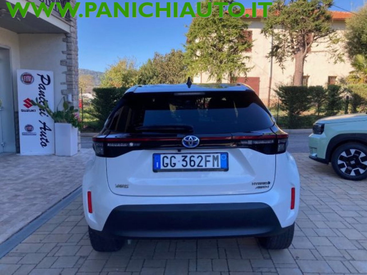 Toyota Yaris Cross 1.5 Hybrid 5p. E-CVT AWD-i Trend (7)