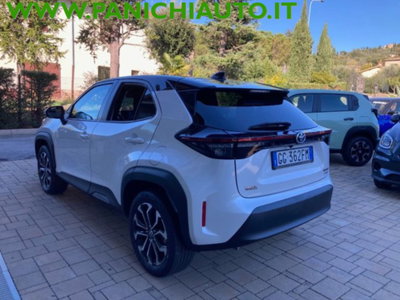 Toyota Yaris Cross 1.5 Hybrid 5p. E-CVT AWD-i Trend (8)