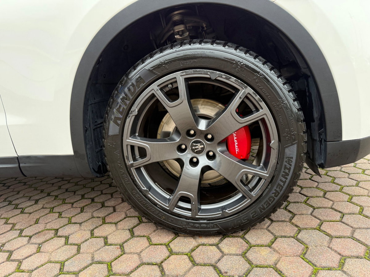 Maserati Levante Levante V6 AWD Granlusso (10)