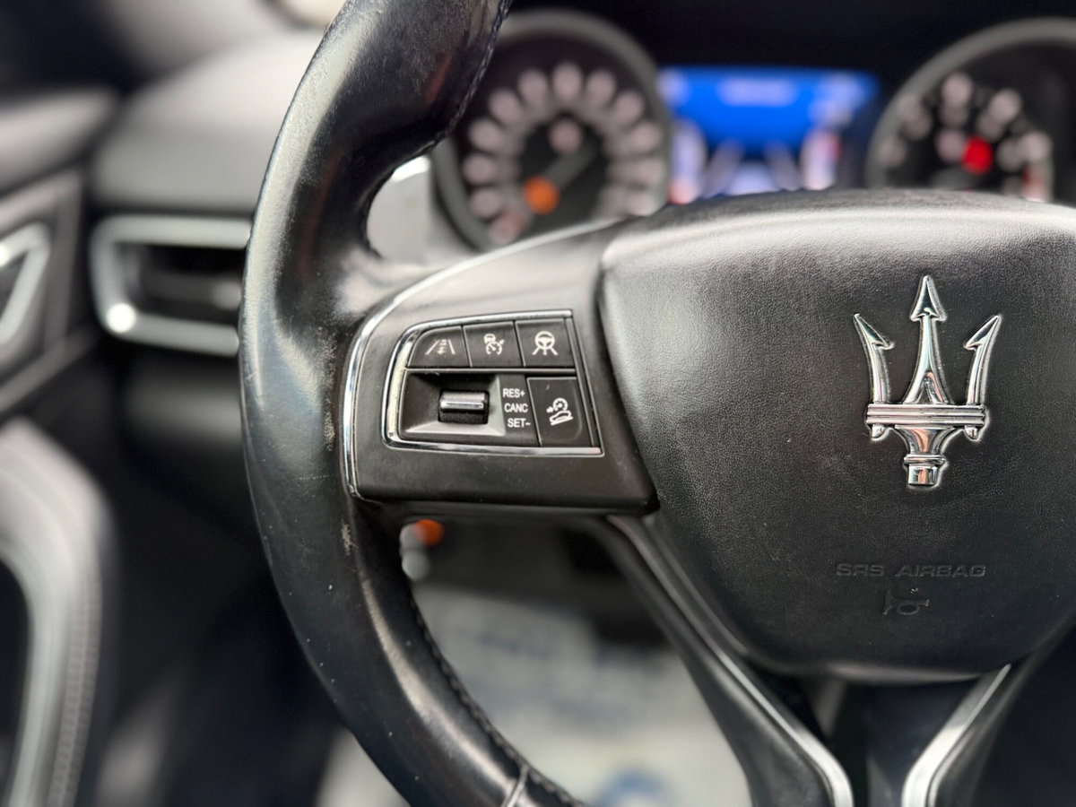 Maserati Levante Levante V6 AWD Granlusso (17)
