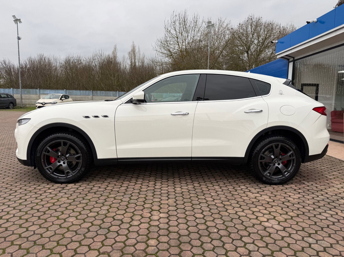 Maserati Levante Levante V6 AWD Granlusso (4)