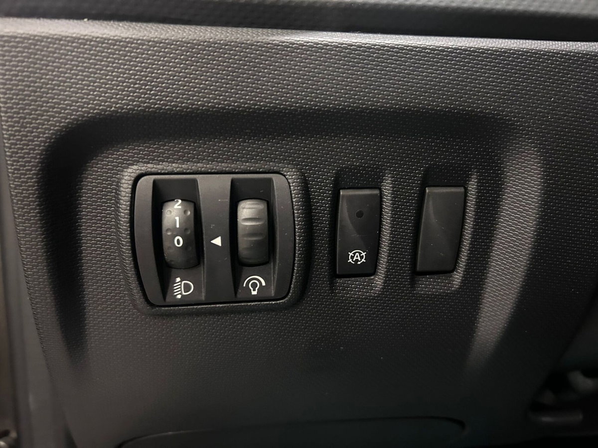 Renault Captur dCi 8V 90 CV Start&Stop Energy Life (13)