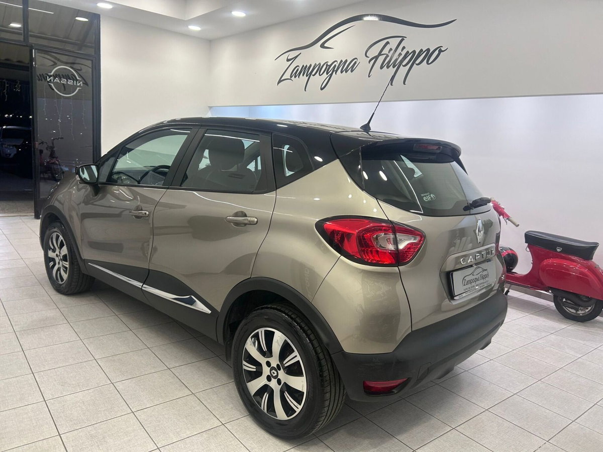Renault Captur dCi 8V 90 CV Start&Stop Energy Life (3)
