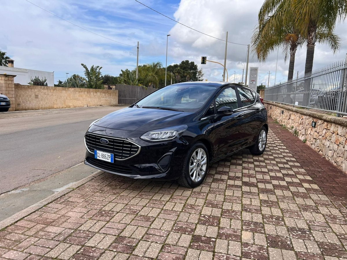 Ford Fiesta 1.0 Ecoboost Hybrid 125 CV 5 porte Titanium (3)