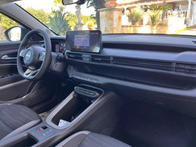 Jeep Avenger 1.2 turbo Longitude fwd 100cv (12)