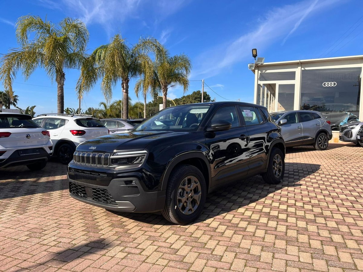 Jeep Avenger 1.2 turbo Longitude fwd 100cv (3)