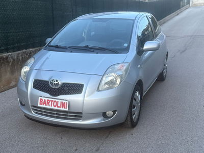 Toyota Yaris 1.D-4D 3 porte Sol