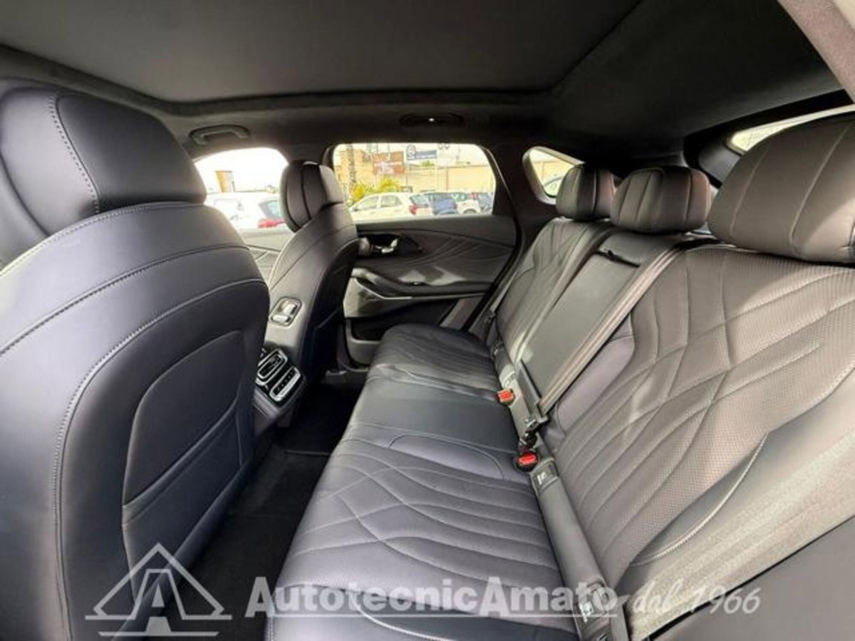 Omoda Omoda 9 SHS-P 1.5 tgdi phev Premium i-awd (12)
