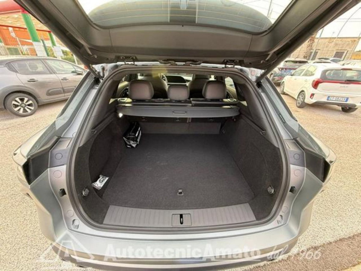 Omoda Omoda 9 SHS-P 1.5 tgdi phev Premium i-awd (14)