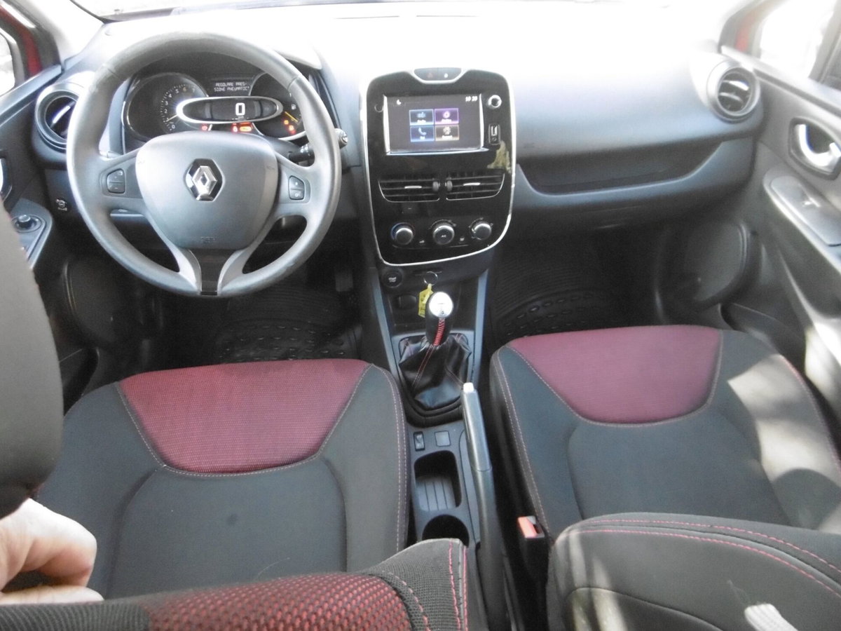 Renault Clio 1.2 75CV GPL 5 porte Live (10)