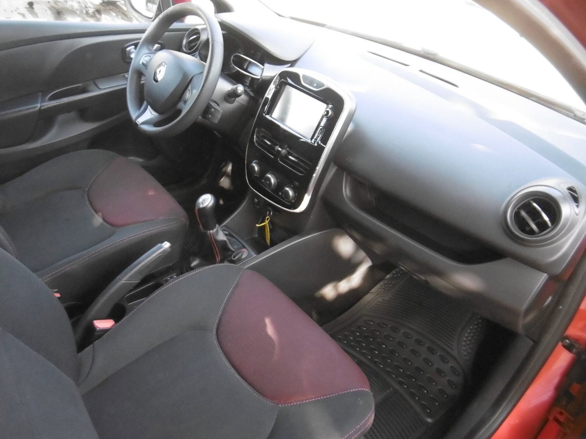 Renault Clio 1.2 75CV GPL 5 porte Live (14)