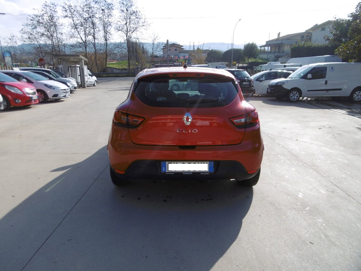Renault Clio 1.2 75CV GPL 5 porte Live (6)