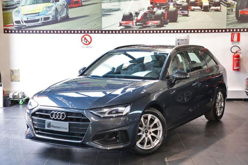 Audi A4 Avant 30 2.0 tdi mhev Business Advanced 136cv s-tronic